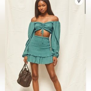 Lulus Teal Smocked Resort-wear Vacation Two-Piece Mini Skirt Set, size XS